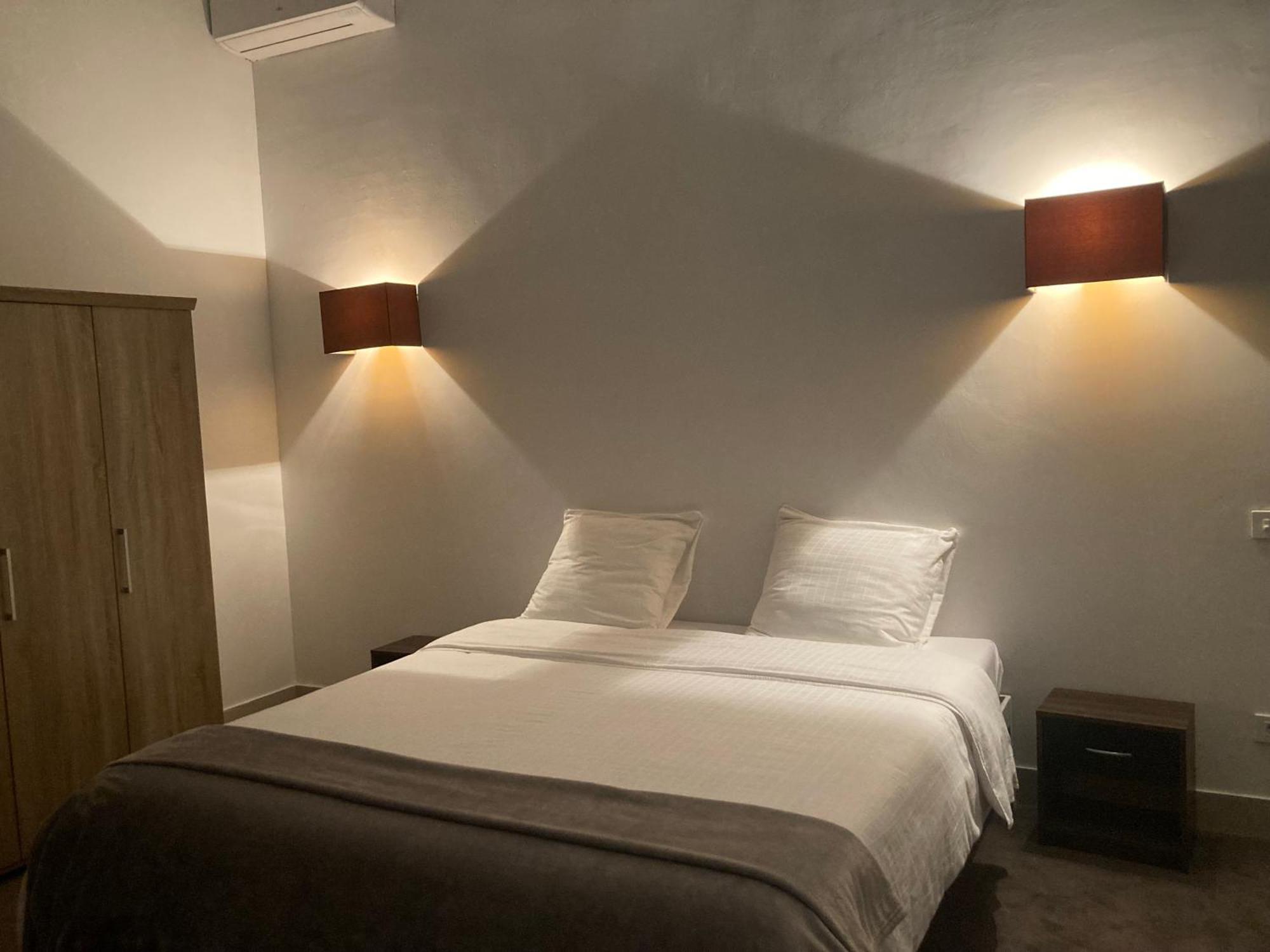 De Rantere Aparthotel Oudenaarde Exterior photo